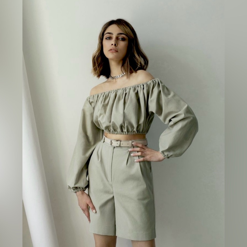 Hyfve Ruffled Long Sleeve Crop Top Size M